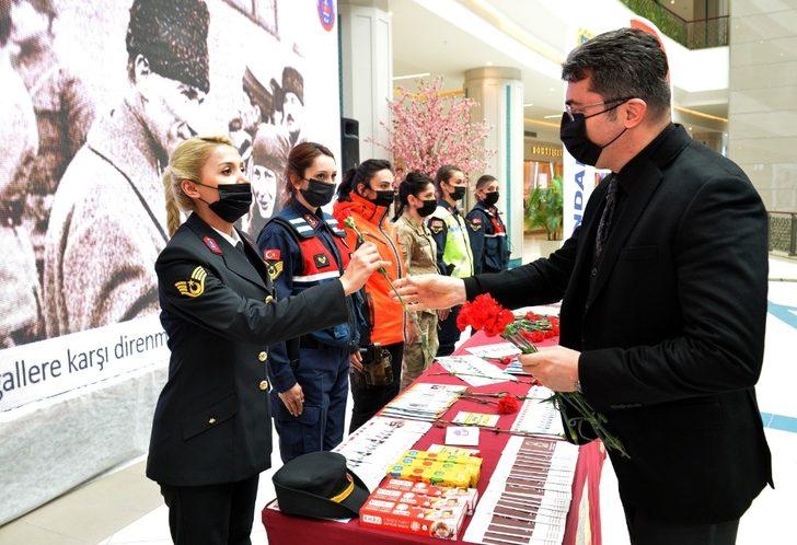 Vali Memiş, KADES stantlarını gezdi G4