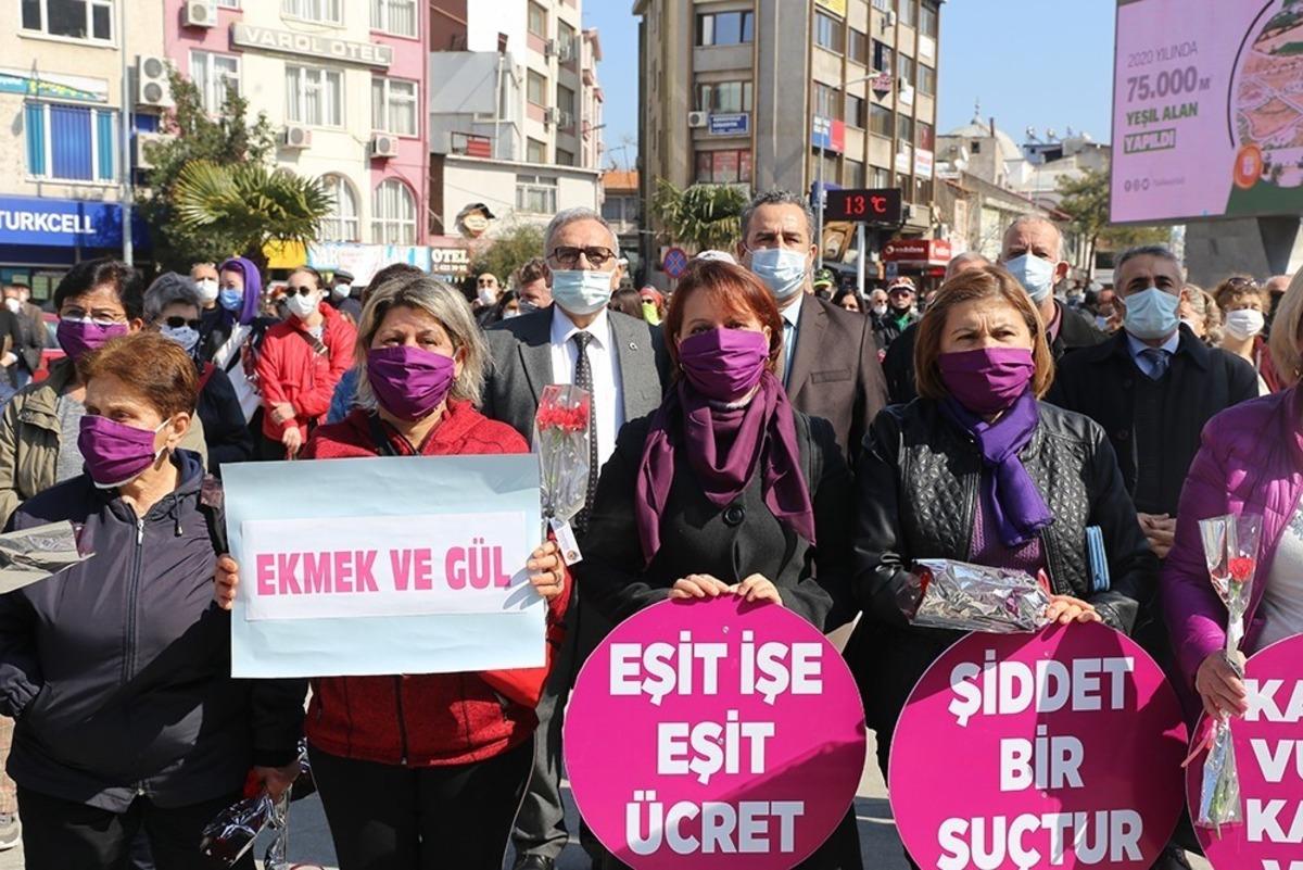 8 Mart Burhaniye&rsquo;de kutlandı