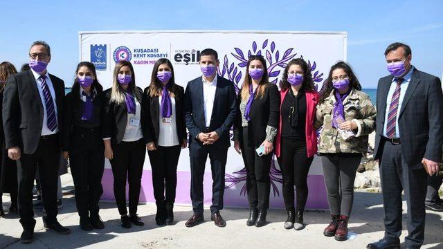 Kadınlar Günü Kuşadası’nda çeşitli etkinliklerle kutlandı
