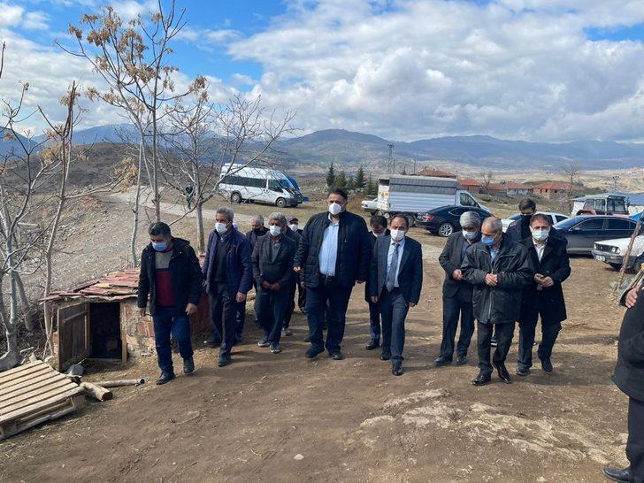 Milletvekili Kaya yangınzede aileyi ziyaret etti G4