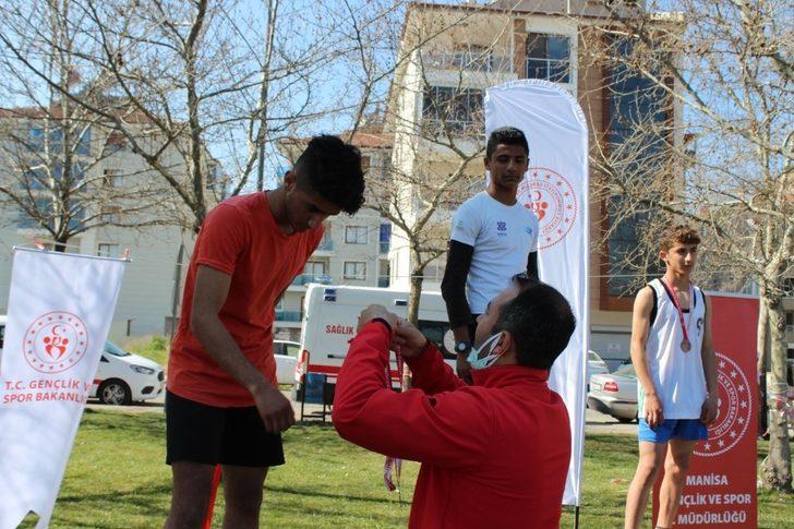 Krosçular Salihli’de koştu G1