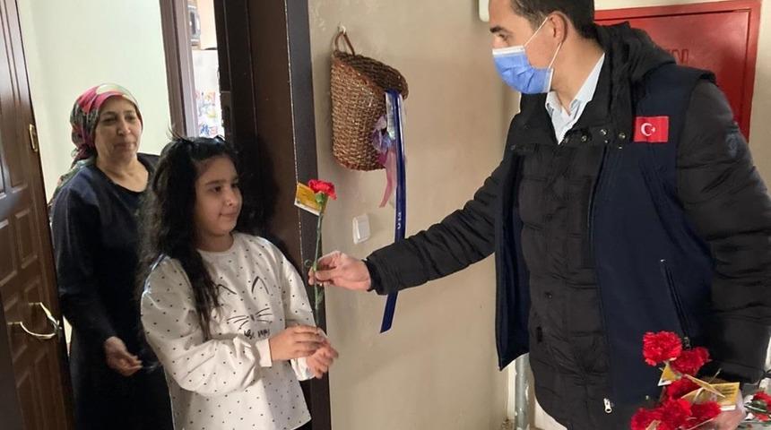 Başkan Türkyılmaz, 8 Mart’ta kadınları unutmadı