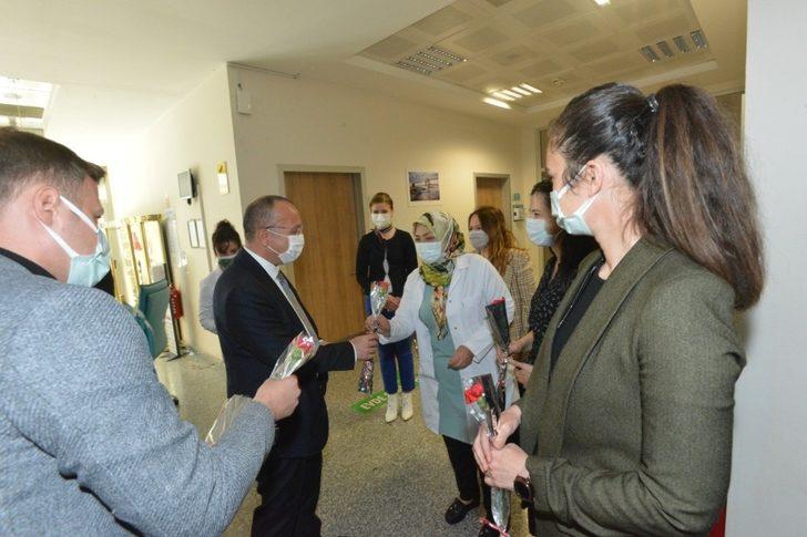 Vali Ali Fuat Atik, kadın personellerin Dünya Kadınlar Günü’nü kutladı G5