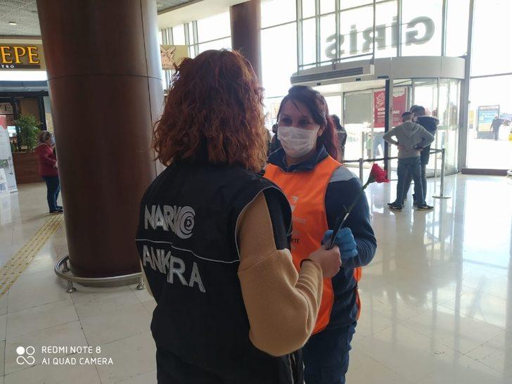 Başkentte alışveriş merkezine ’En İyi Narkotik Polisi Anne’ standı açıldı G2