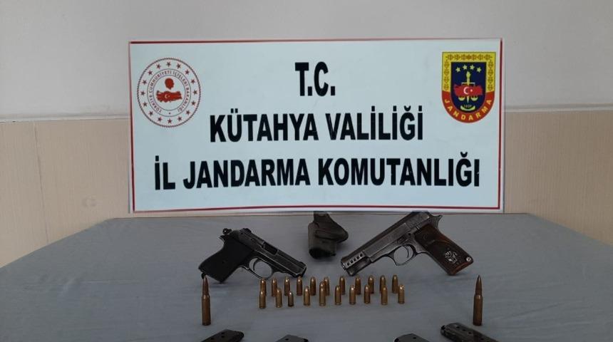 K&uuml;tahya&rsquo;da ka&ccedil;ak silah ticaretine ge&ccedil;it yok