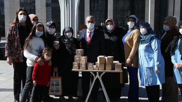 Başkan Işık’tan kadınlara hediye