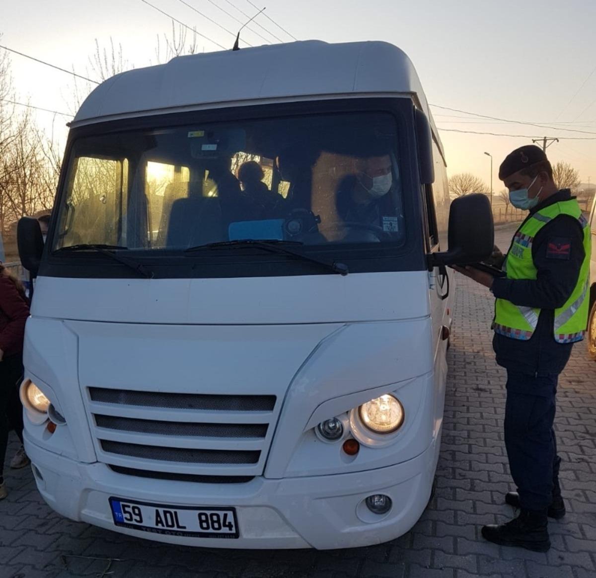 Malkara&rsquo;da jandarmadan okul servislerine sıkı denetim