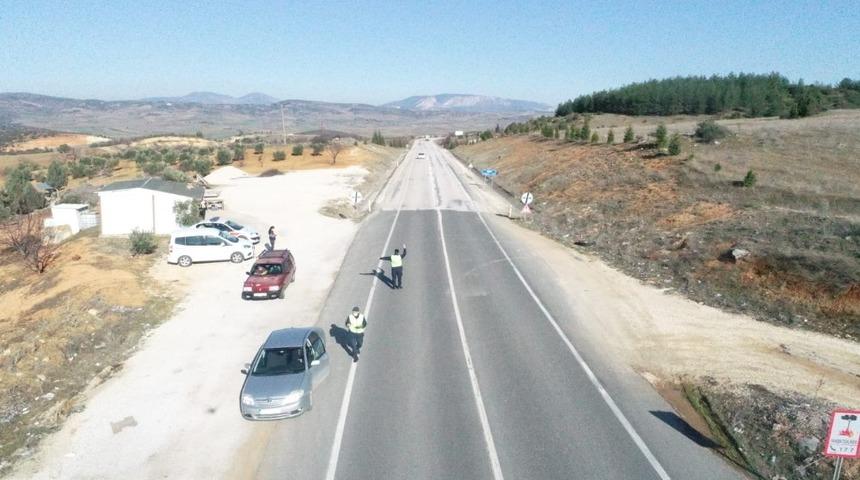 Bilecik İl Jandarma Komutanlığı’nın drone ile trafik denetimi