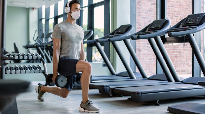 Yoğun egzersiz esnasında maske takmak güvenli