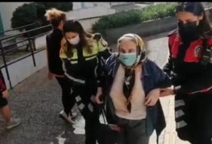 Polisler yaşlı çifti aşıya götürdü, gönülleri fethetti G3