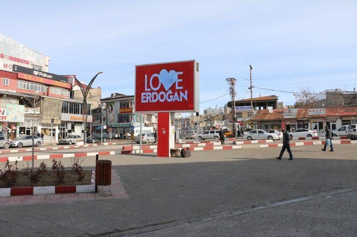 Erciş’te “Love Erdoğan” görseli G1