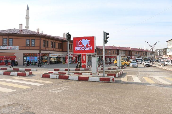 Erciş’te “Love Erdoğan” görseli G4