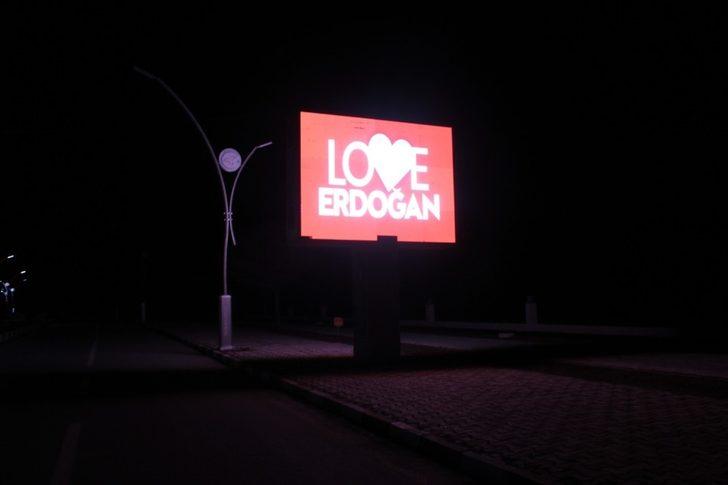 Erciş’te “Love Erdoğan” görseli G5