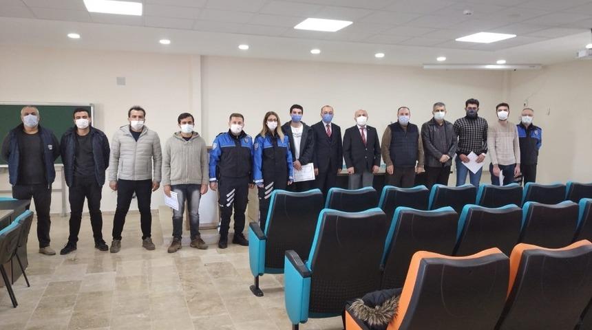 Emniyetin yürüttüğü ’Geleceğe Umut Ol’ Projesinde 20 kişi sertifika aldı