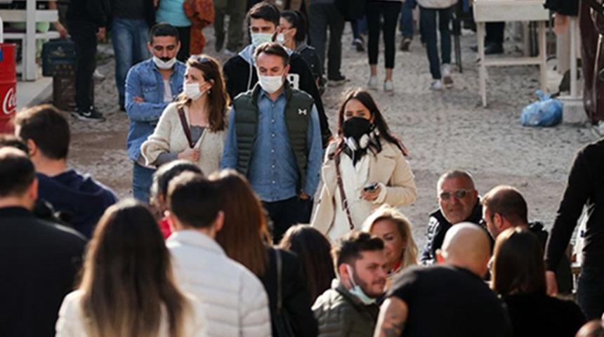 İzmir Valisi Selim Köşger'den korkutan açıklama: 2 haftada vakalar yüzde 50 arttı