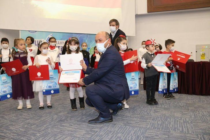 Kütahya’da İstiklal Marşı’nı ezberden okuma yarışması G4