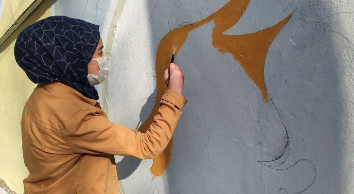 Nalbantoğlu kadınlarla renklendi G3