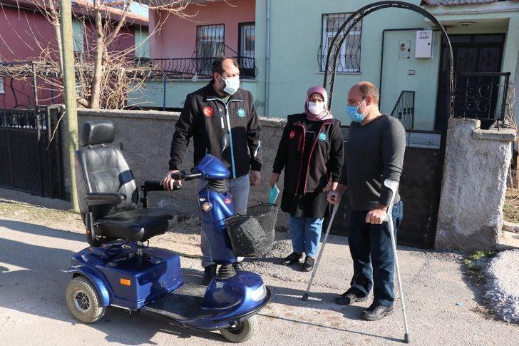 Belediye Başkanı Dinçer’den engelli vatandaşa akülü araç sürprizi G4