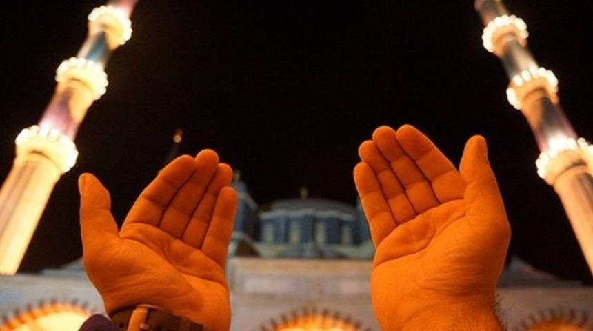 Miraç kandilinin anlamı nedir? Miraç kandili nedir ve neden kutlanır?