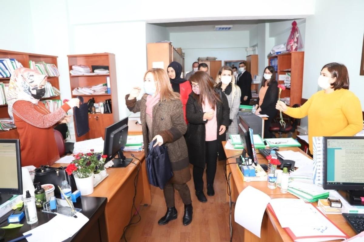 Ardahan&rsquo;da 8 Mart D&uuml;nya Emek&ccedil;i Kadınlar G&uuml;n&uuml; etkinliği