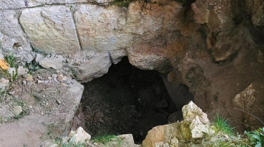 Ka&ccedil;ak kazı yapan 4 kişi serbest bırakıldı