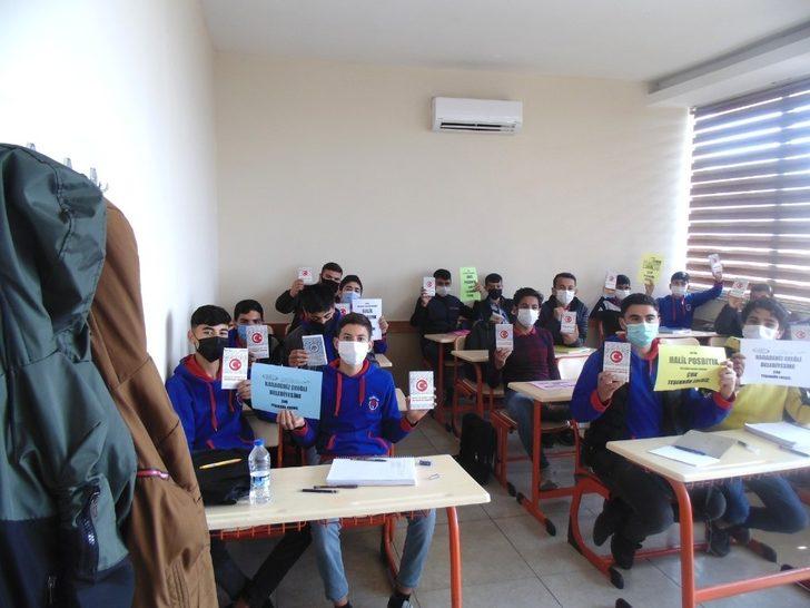 Başkan Posbıyık, Şanlıurfalı öğrencileri mutlu etti G3