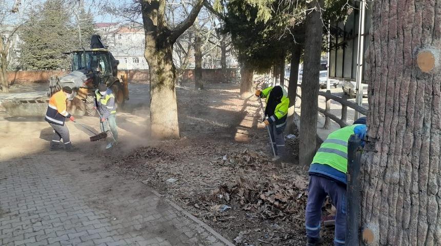 G&ouml;lbaşı il&ccedil;esi baştan aşağı temizleniyor