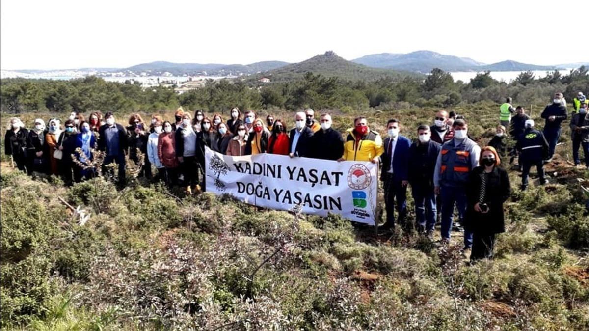 Ayvalık&rsquo;ta AK Partili kadınlardan &ldquo;G&uuml;&ccedil;l&uuml; Kadınlar Koruluğu&rdquo;