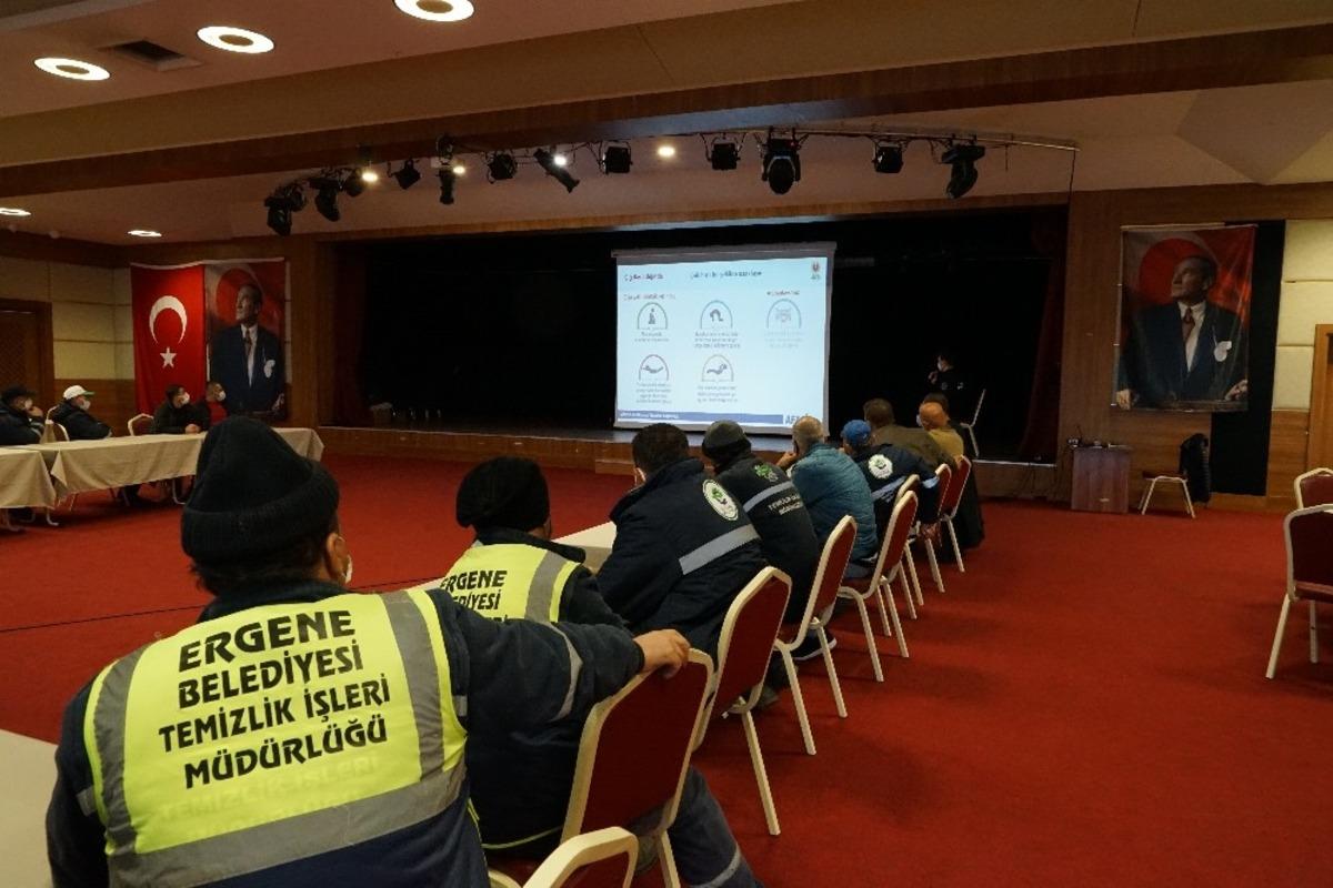 Belediye personeline Afet ve Acil Durum eğitimi