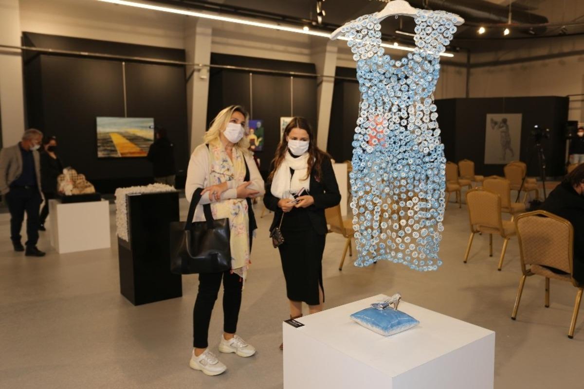 Hakan T&uuml;t&uuml;nc&uuml;: &ldquo;Kadına şiddet insanlığa ihanettir&rdquo;