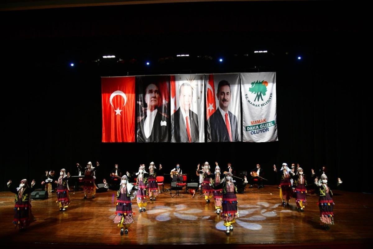 Mamak&rsquo;ta 8 Mart Kadınlar G&uuml;n&uuml;&rsquo;ne &ouml;zel konser