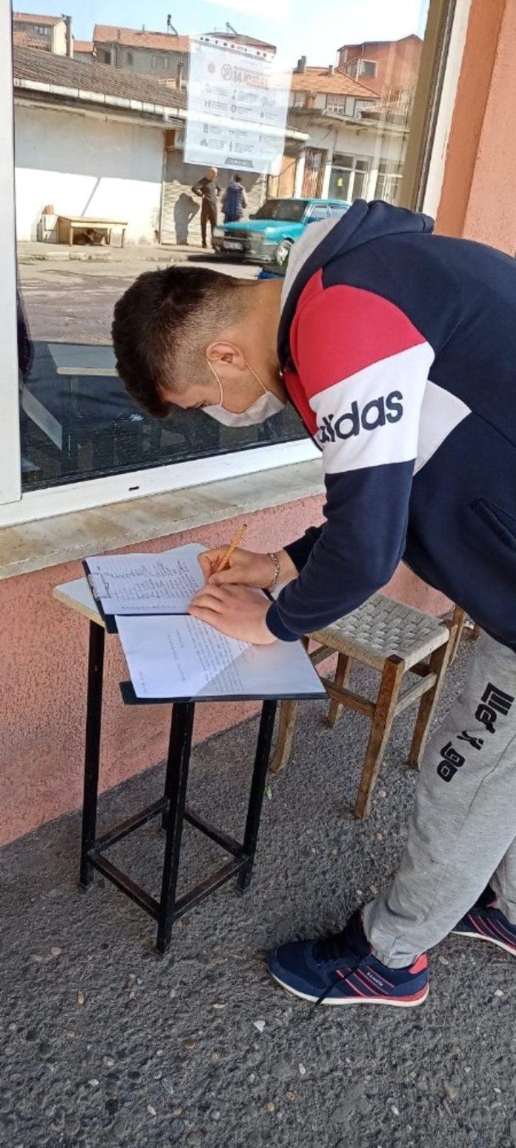 Mahalleli trafik kazasında ölen gencin adının parka verilmesini istedi G3