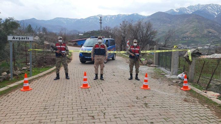 Türkoğlu’nda bir mahalle karantinaya alındı G4