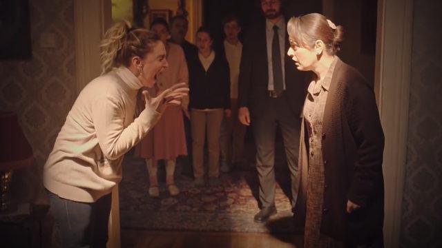 Masumlar Apartmanı 25. son bölüm final sahnesi! Babası ölen İnci'den Safiye'yi şoke eden tepki! Masumlar Apartmanı'ndan Haluk'u canlandıran Mert Asutay diziden ayrıldı!