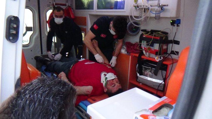 Kütahya’da otomobil ile tır çarpıştı: 3 yaralı G3