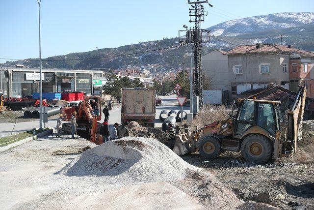 Kütahya’da iki mahalleye yağmur suyu hattı