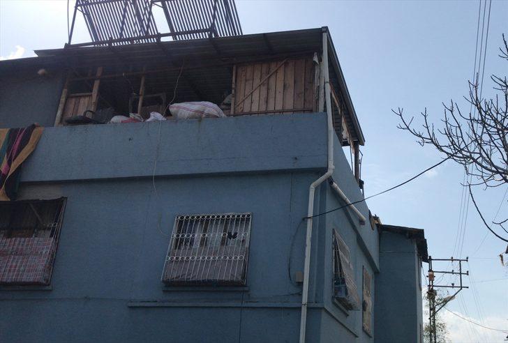 Adana'da üçüncü kattan düşen hamile kadın yaşamını yitirdi, bebeği kurtarıldı G1