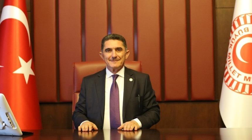 AK Parti Ağrı Milletvekili Ekrem Çelebi, Miraç Kandili nedeniyle bir mesaj yayımladı