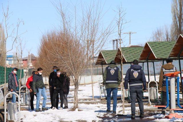 Kars’ta huzurlu sokaklar denetimi yapıldı