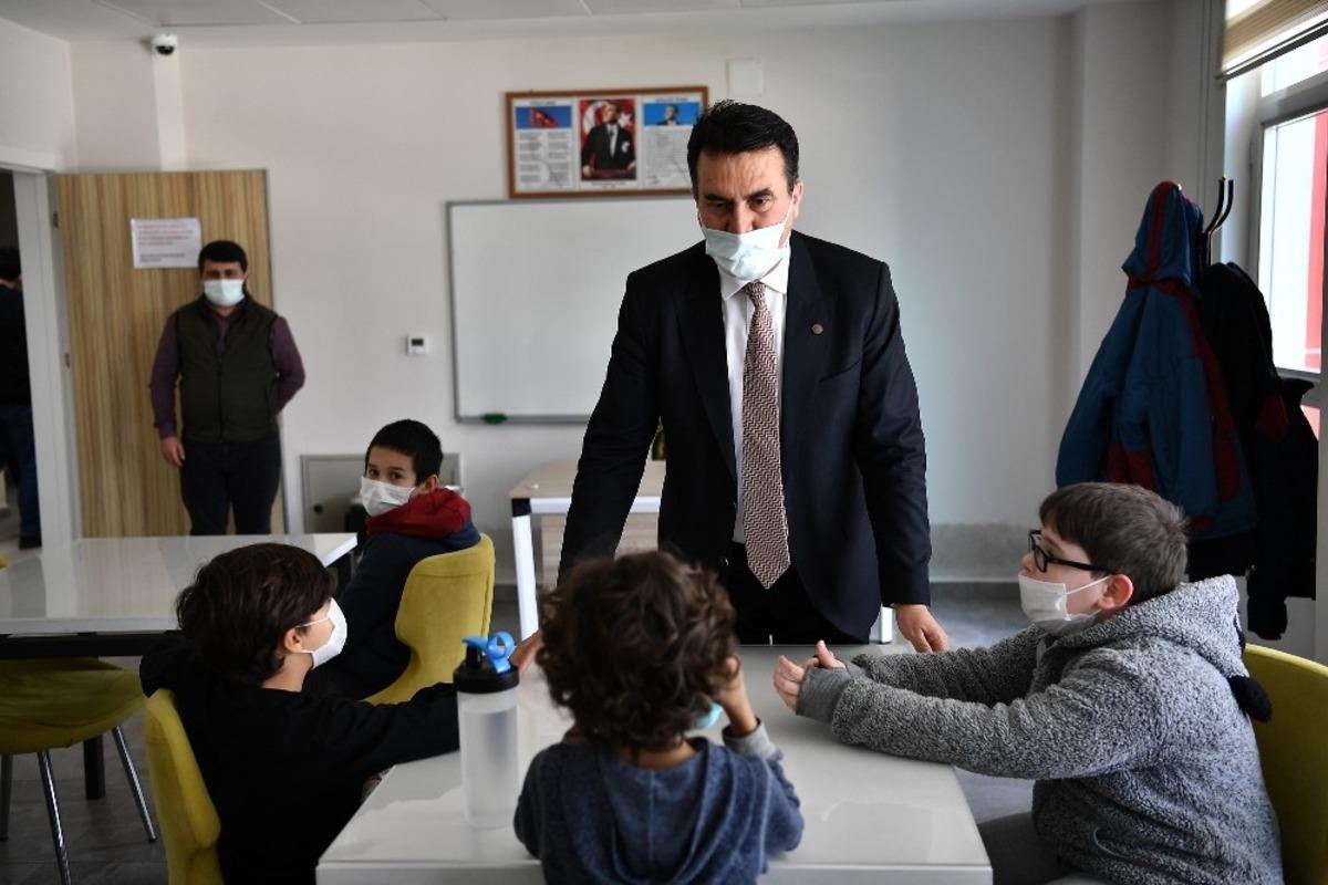 Osmangazi Bilgi Evlerinde kontroll&uuml; normalleşme d&ouml;nemi