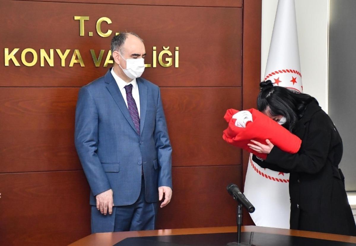 Şanlı T&uuml;rk bayrağı Konya&rsquo;dan &Ccedil;anakkale&rsquo;ye uğurlandı