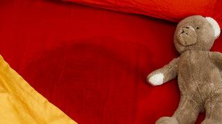 Çocuklarda altına kaçırma tedavi edilebilir mi?