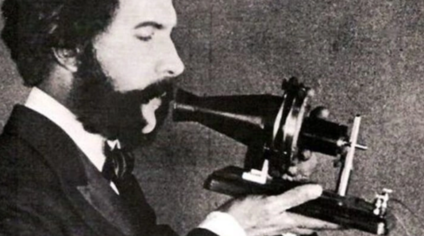 Alexander Graham Bell ve yardımcısı Thomas Watson’un ilk telefon konuşmasının üzerinden 144 yıl geçti