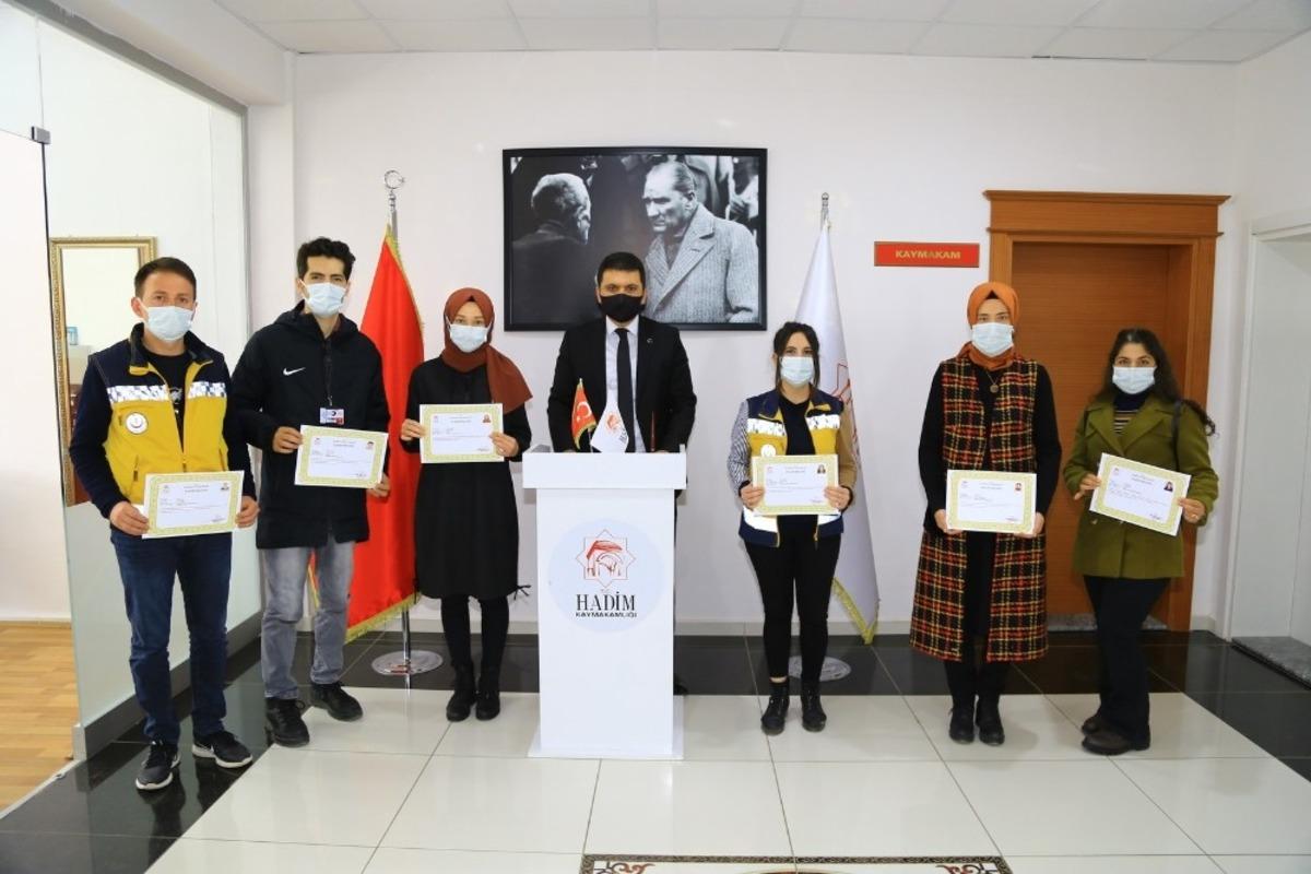 Hadim&rsquo;de sağlık &ccedil;alışanları başarı belgesi ile &ouml;d&uuml;llendirildi