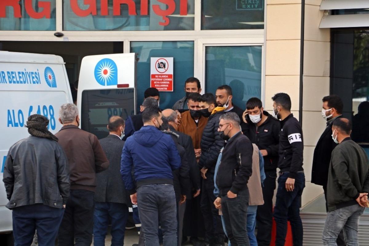 Salıncakta boynuna ip dolanarak &ouml;len k&uuml;&ccedil;&uuml;k Melek&rsquo;in cenazesi ailesine teslim edildi