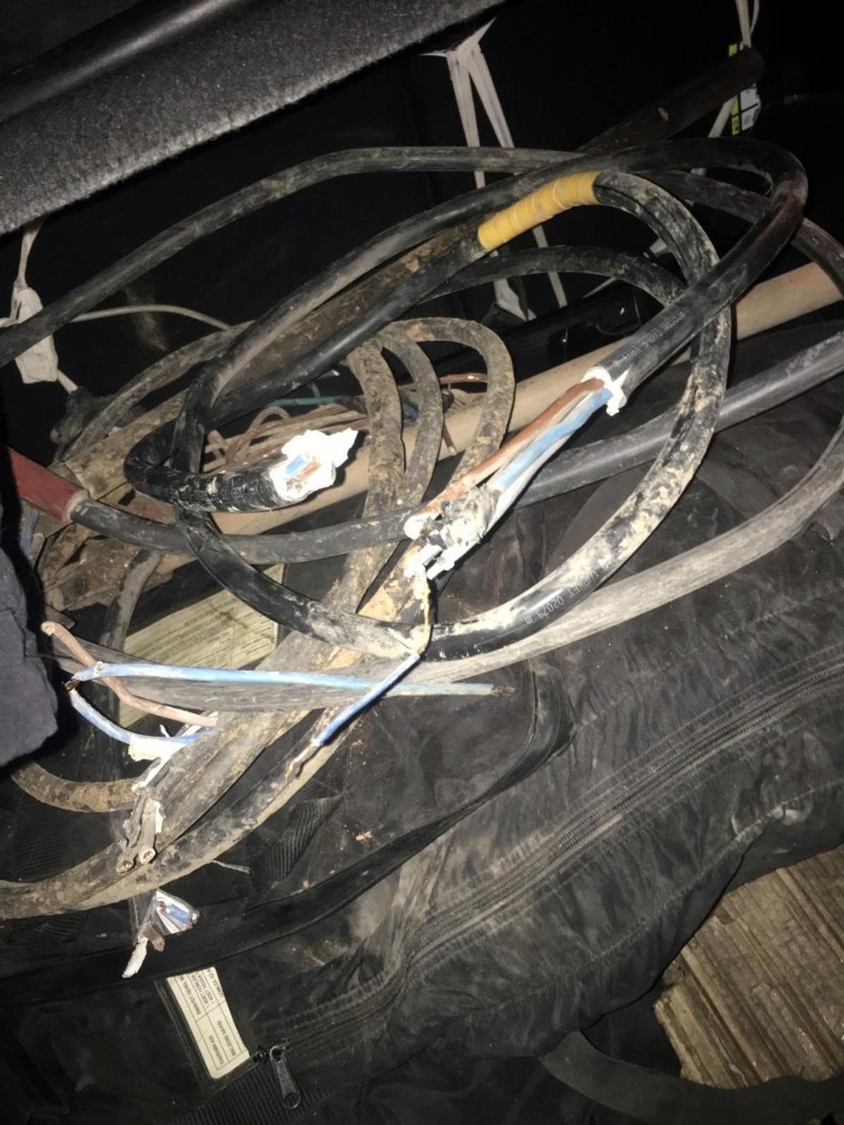 G&uuml;neydoğu&rsquo;da son 1 yılda 500 bin liralık elektrik kablosu &ccedil;alındı