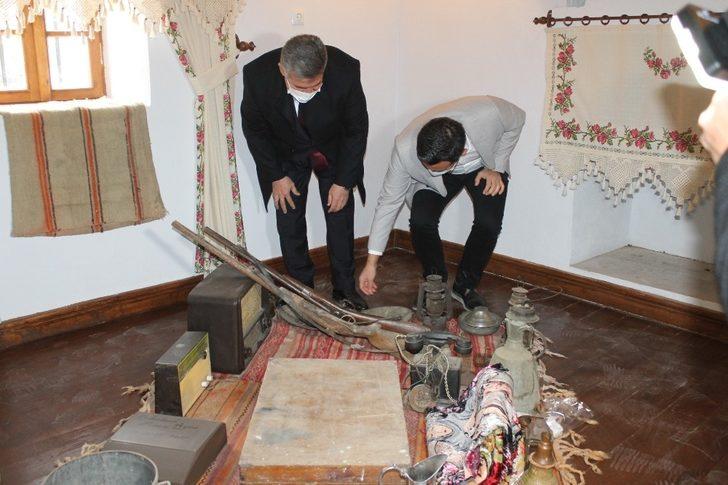 Buharkent Kent Müzesi gün sayıyor G3