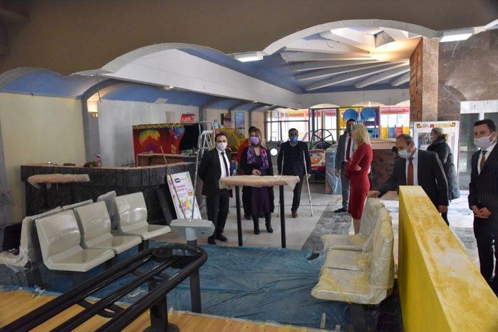 Başkan Şahin, eğlence alanında incelemelerde bulundu G1