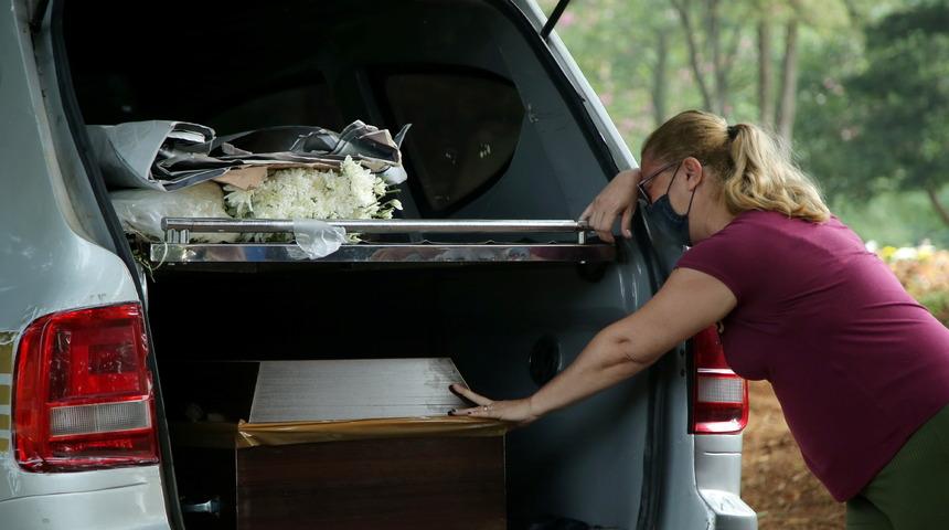 Ülkede acı, rekor üstüne rekor kırıyor: Brezilya'da günde 2 bin kişi ölüyor!