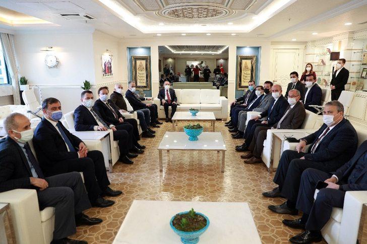 Muhittin Böcek: “ Sporun siyaseti olmaz” G5